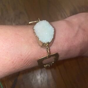 Gold bracelet with white druzy